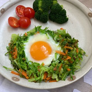 【野菜たっぷり朝食】巣篭もり卵